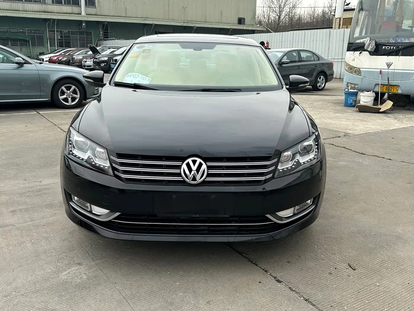 Volkswagen Passat 2011 1.8TSI DSG Royal Edition фото 2