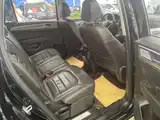 Photo 7 - Volkswagen Teramont