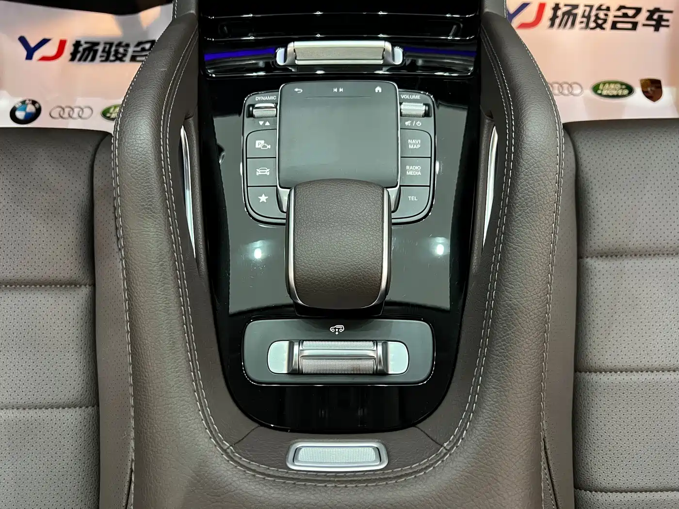 Mercedes-Benz GLE 2020 Facelift GLE 450 4MATIC Dynamic фото 15