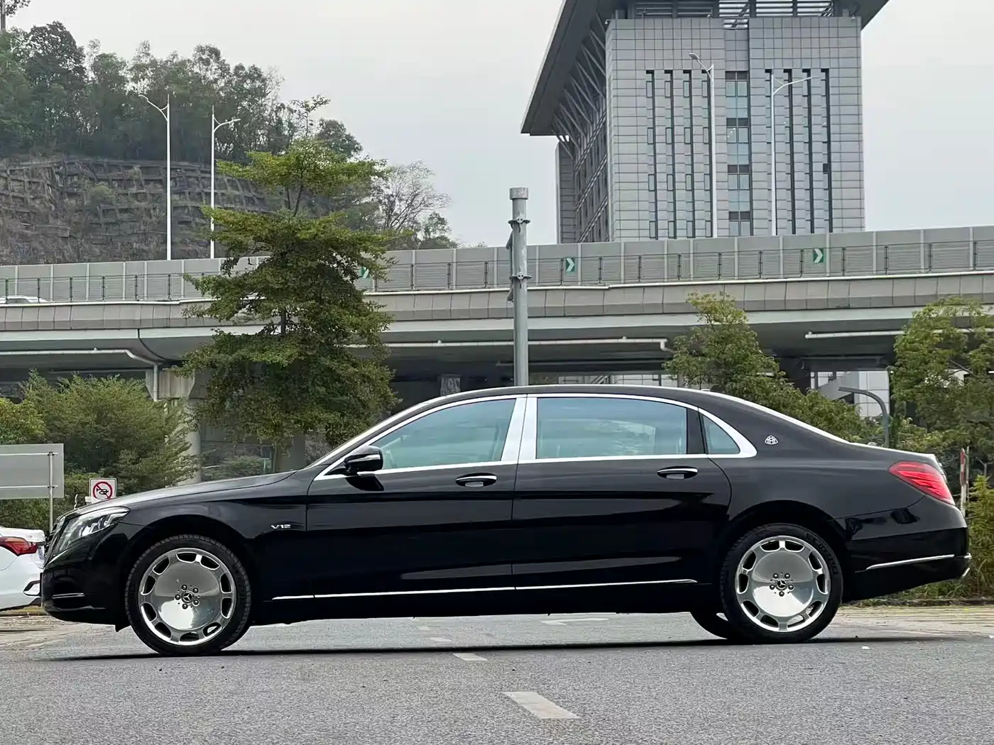 MERCEDES-BENZ MAYBACH S CLASS