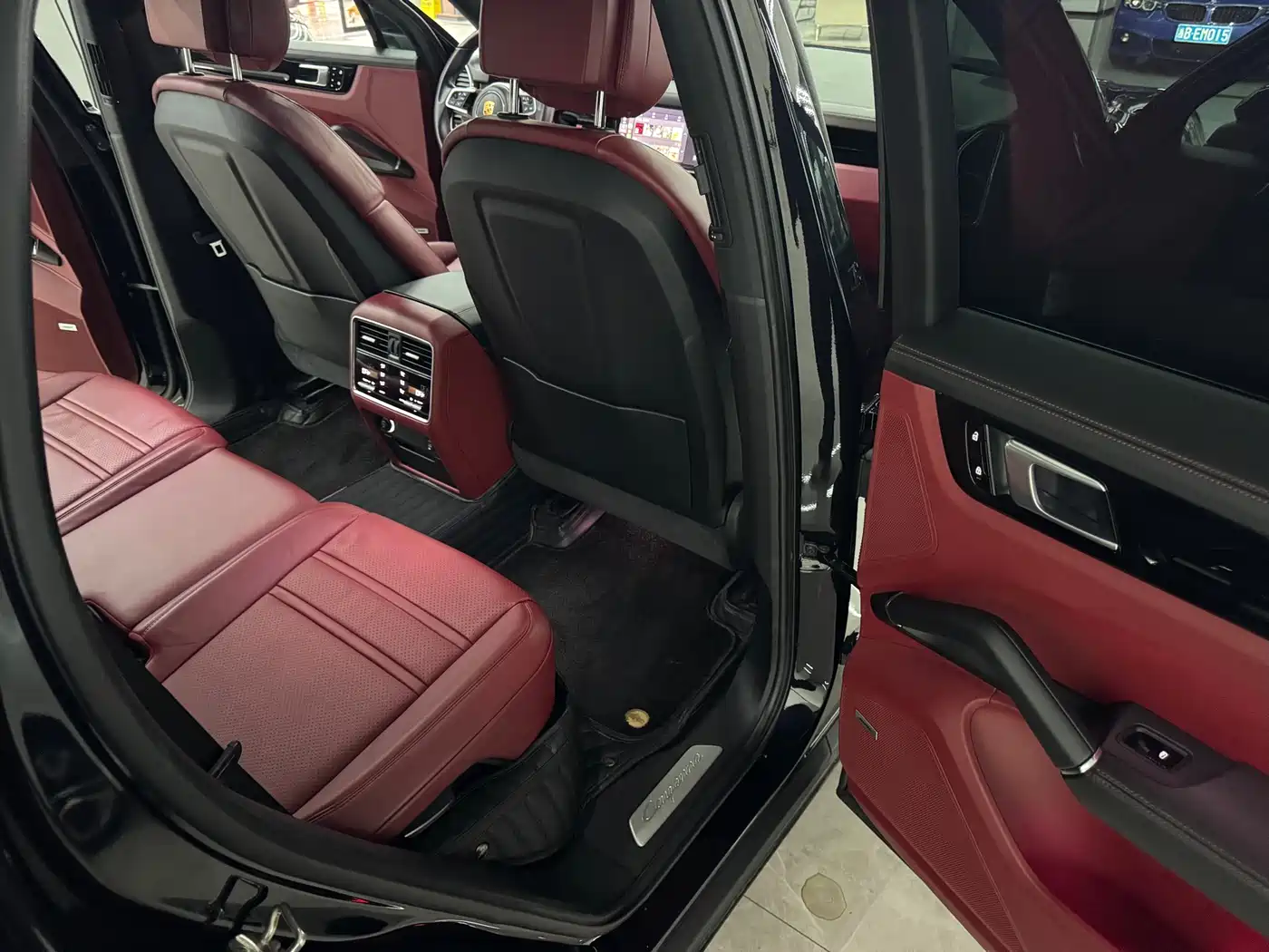 Porsche Cayenne 2019 Cayenne 3.0T фото 12