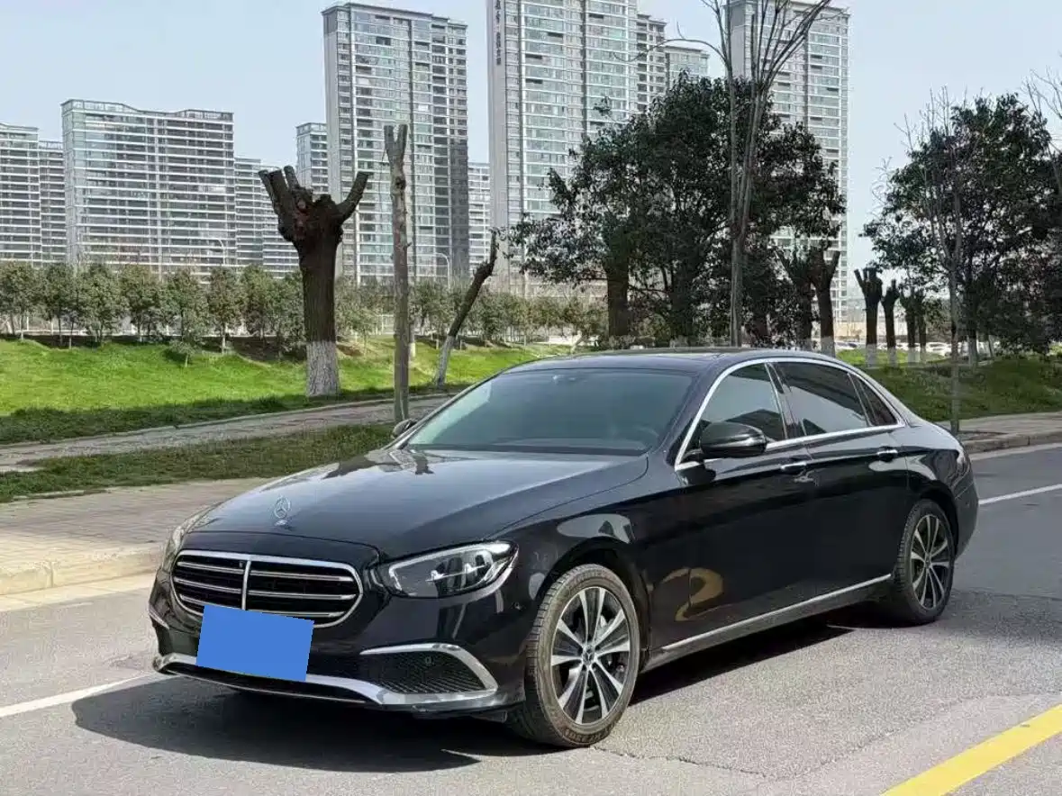 Mercedes-Benz E-Class New Energy 2022 E 350 e L Plug-in Hybrid Sports Sedan