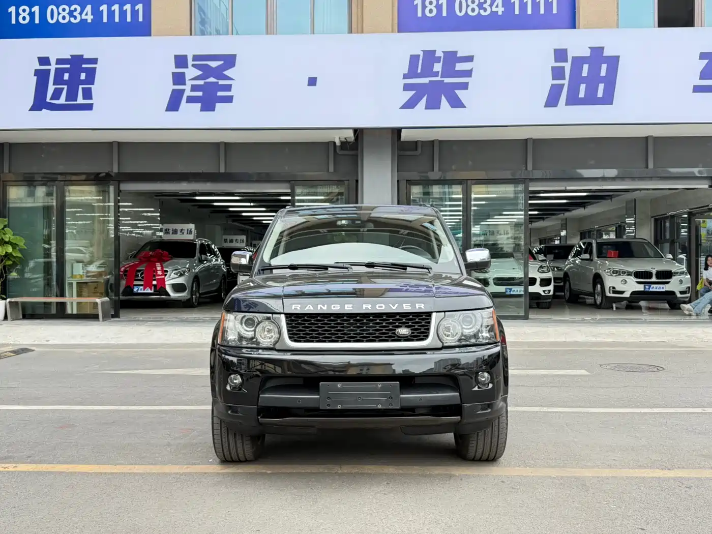 Land Rover Range Rover Sport 2013 3.0 TDV6 Diesel фото 2