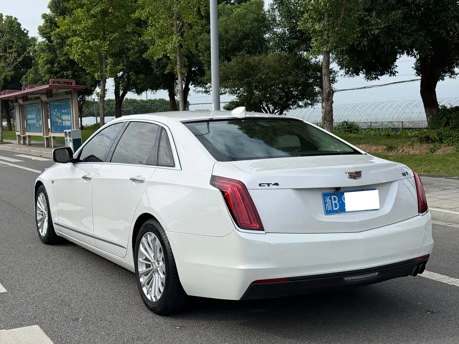 Фото 9 - Cadillac CT6