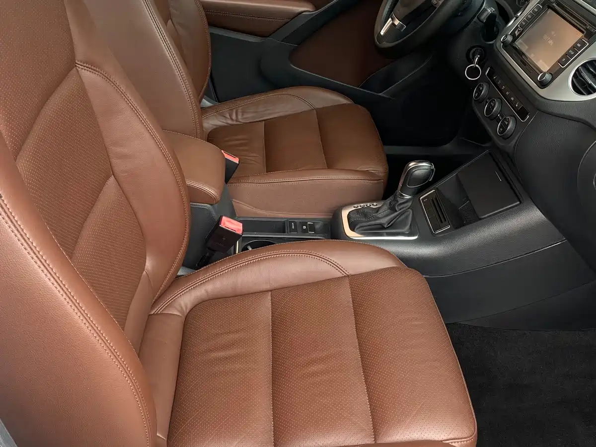 Volkswagen Tiguan 2013 1.8TSI Automatic 2WD Luxury Model фото 10