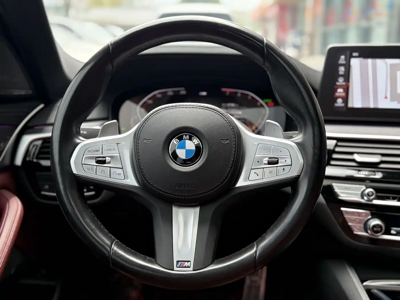 BMW 5 Series 2022 Model Third Facelift 530Li Premium M Sport Package фото 6