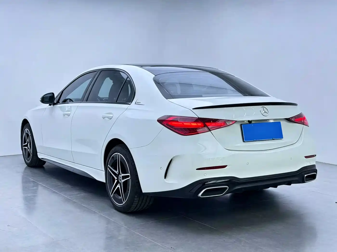 Mercedes-Benz C-Class 2023 C 260 L Night Edition Sport фото 7