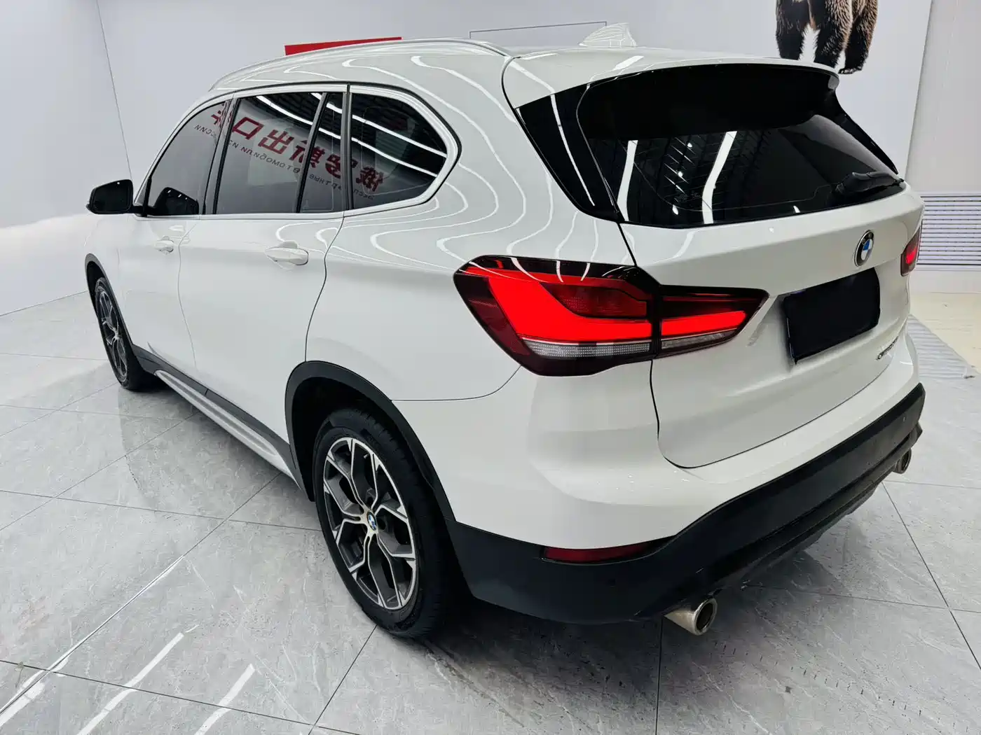 BMW X1 2022 sDrive20Li Fashion фото 14