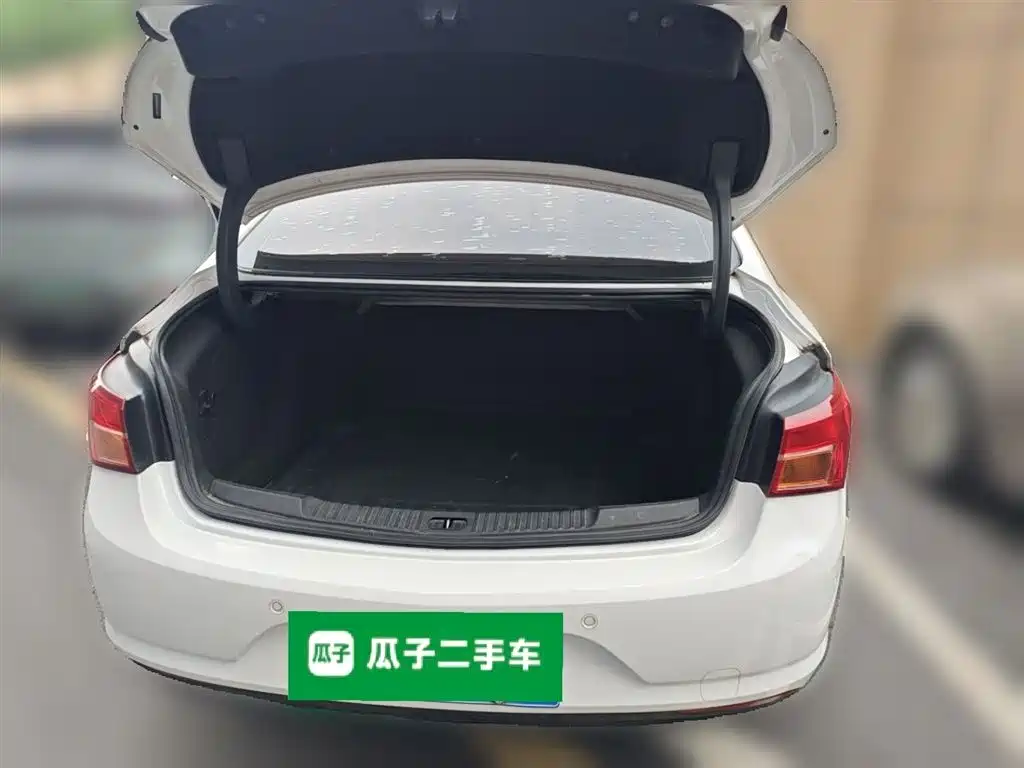 Buick Verano 2017 Sedan 15S Automatic Progressive фото 10