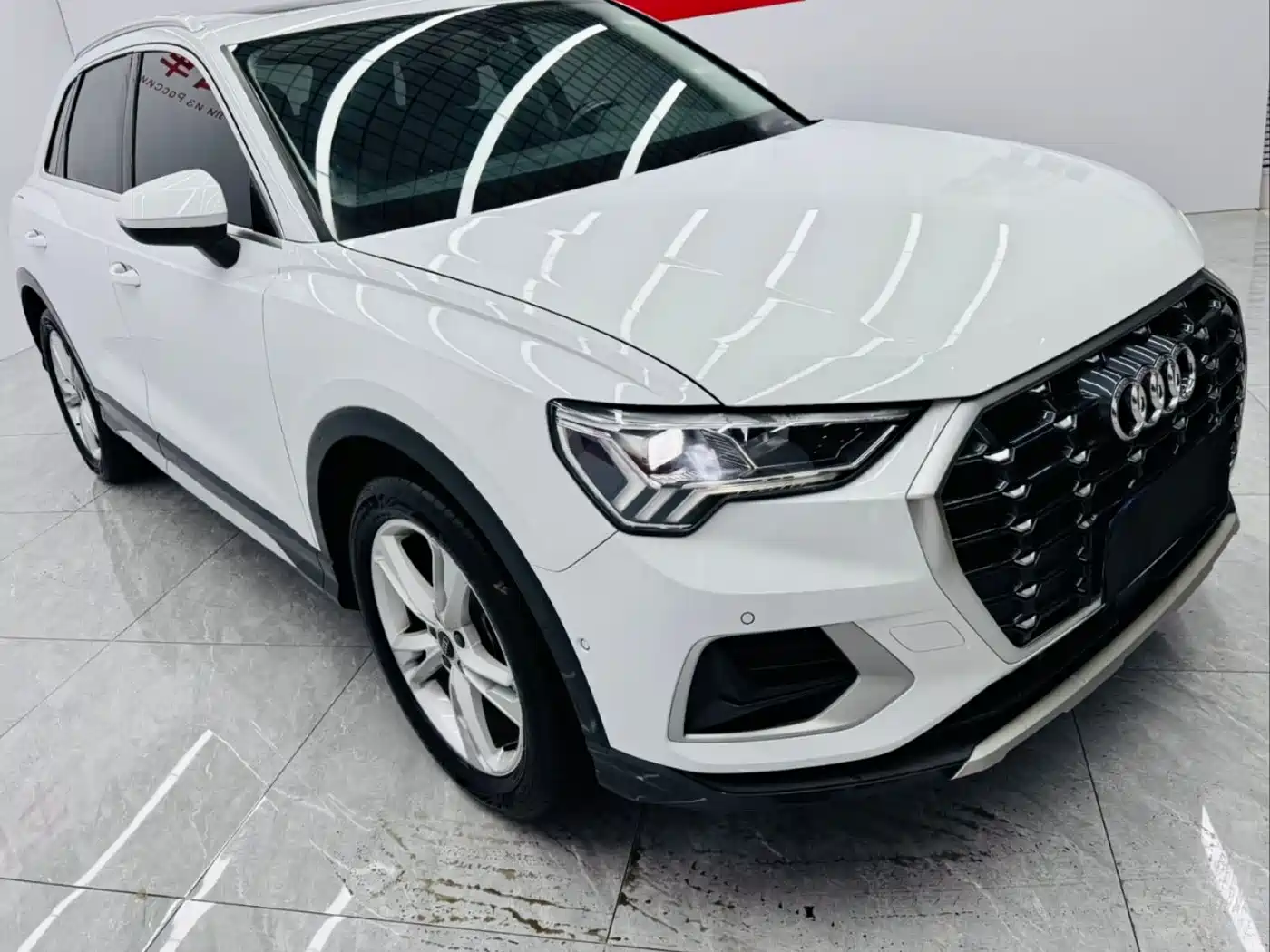 Audi Q3 2021 35 TFSI Fashion Sport фото 3