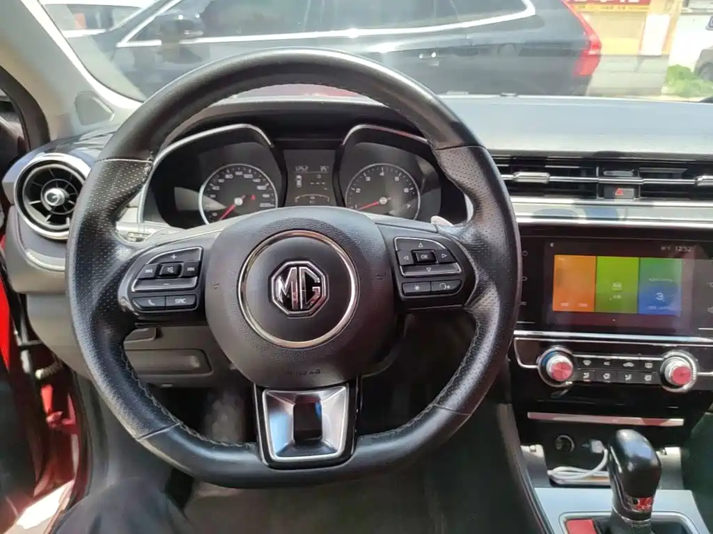 MG MG6 2018 2017 20T Automatic Elite Smart Connect Version (China V)