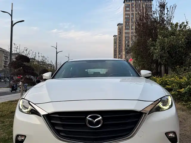 MAZDA CX 4