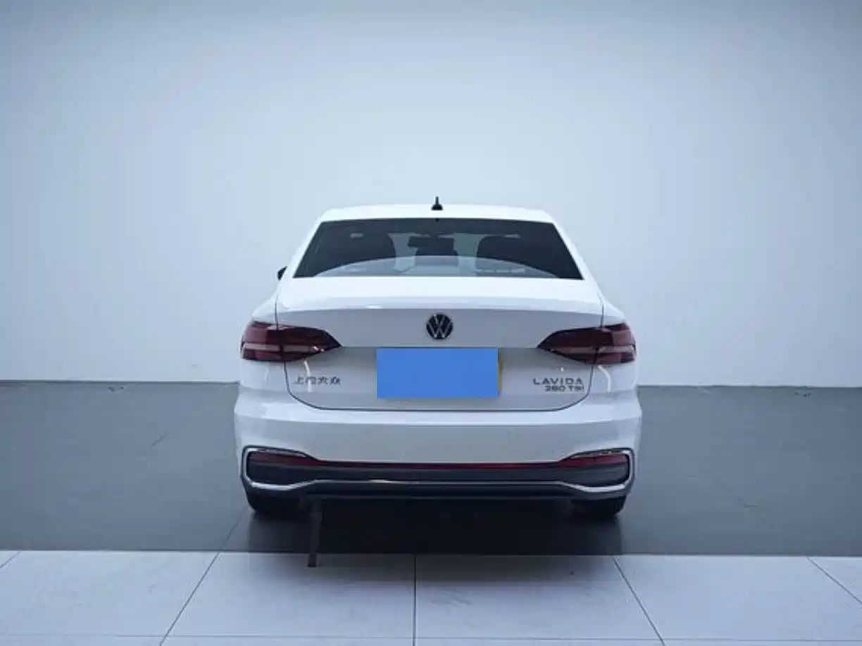 Volkswagen Lavida 2023 280TSI DSG Comfort Edition фото 2