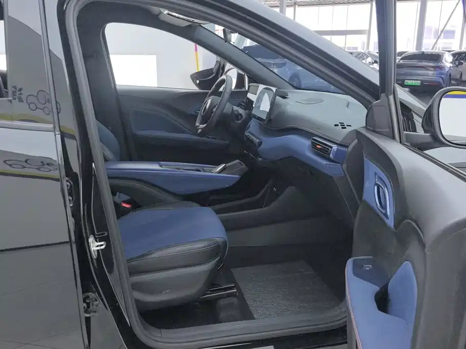  BYD Seagull 2025 305km Vitality 8