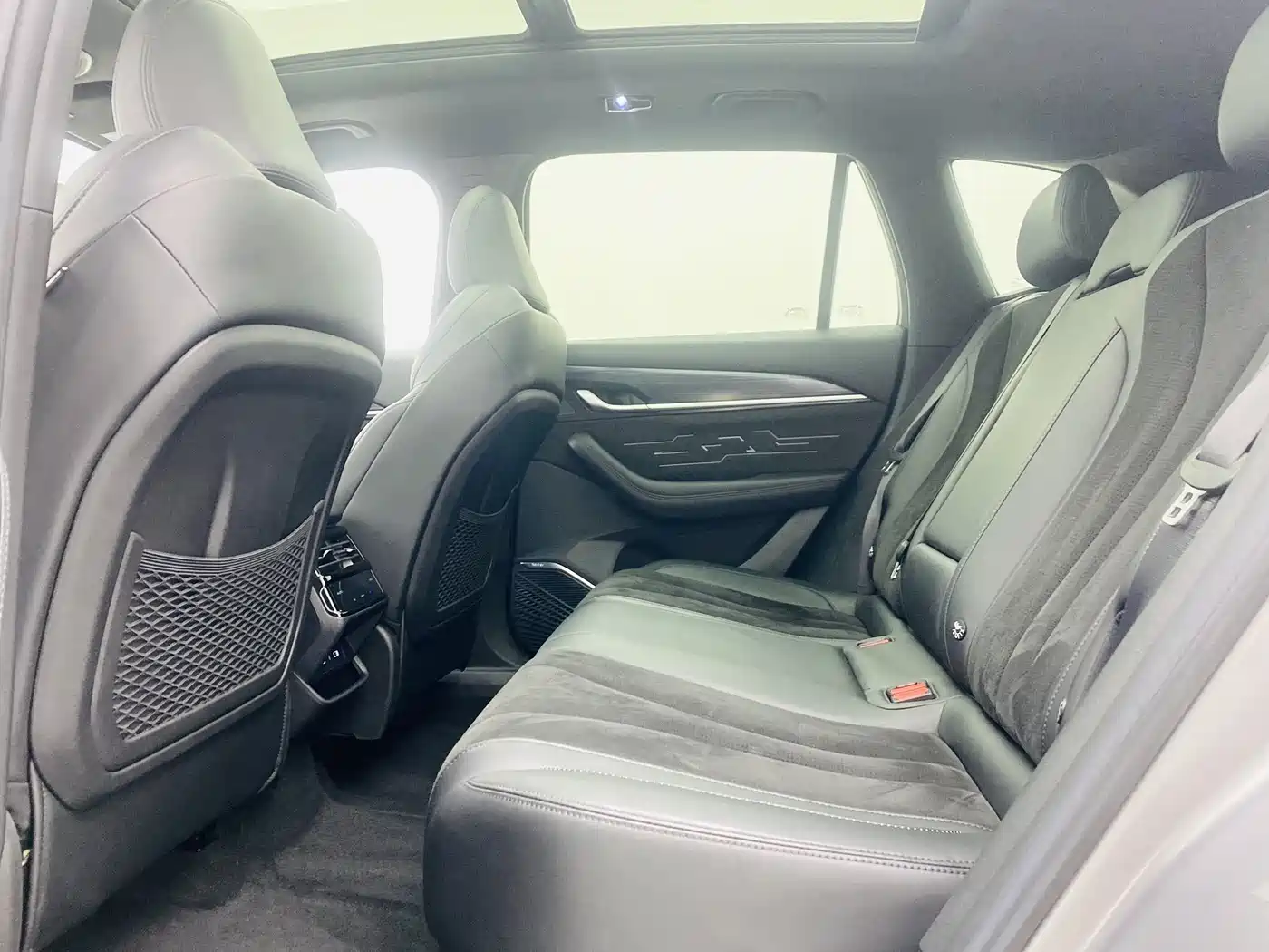 GEELY XINGYUE L