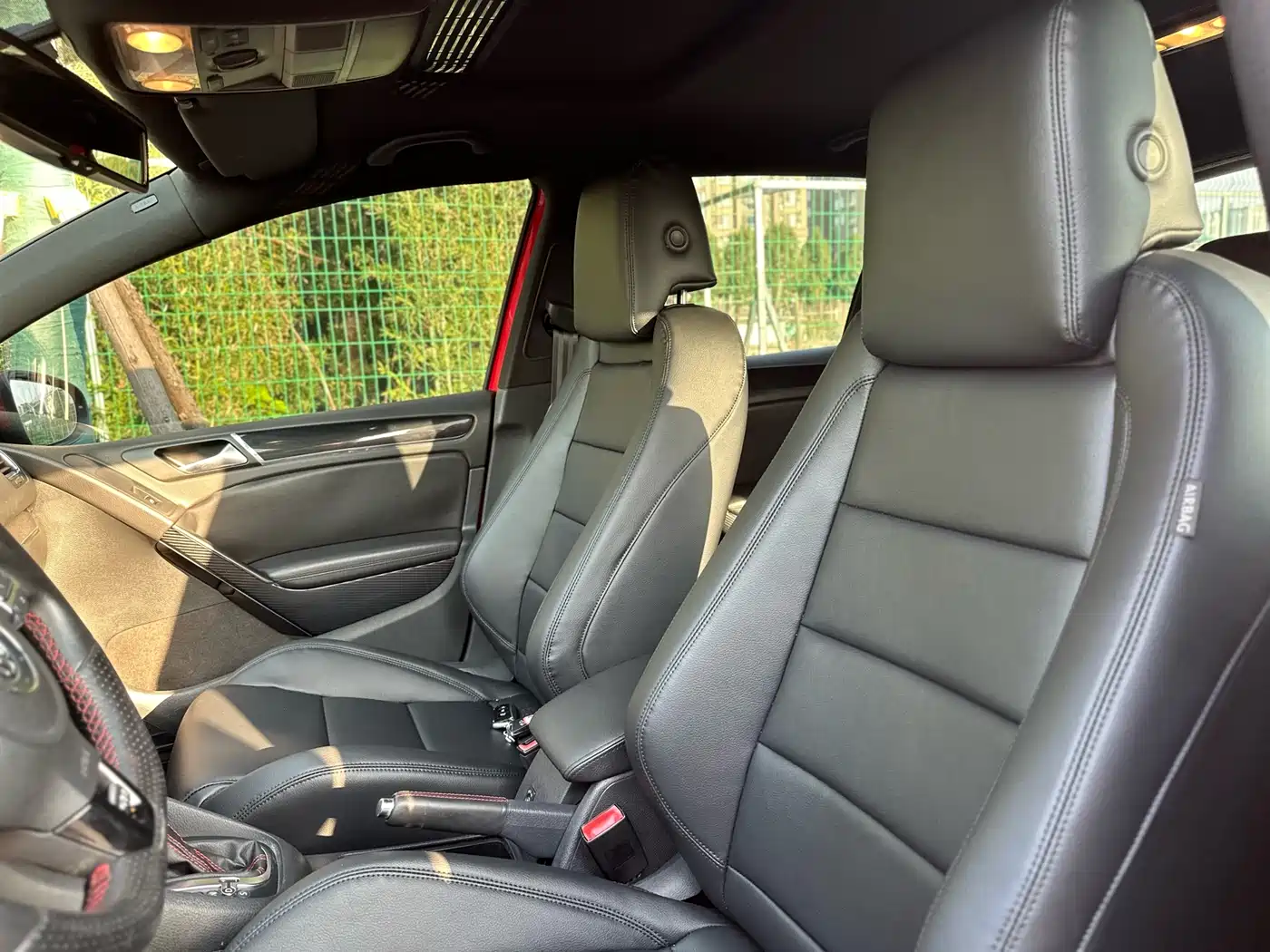 Volkswagen Golf GTI 2012 2.0TSI GTI фото 10