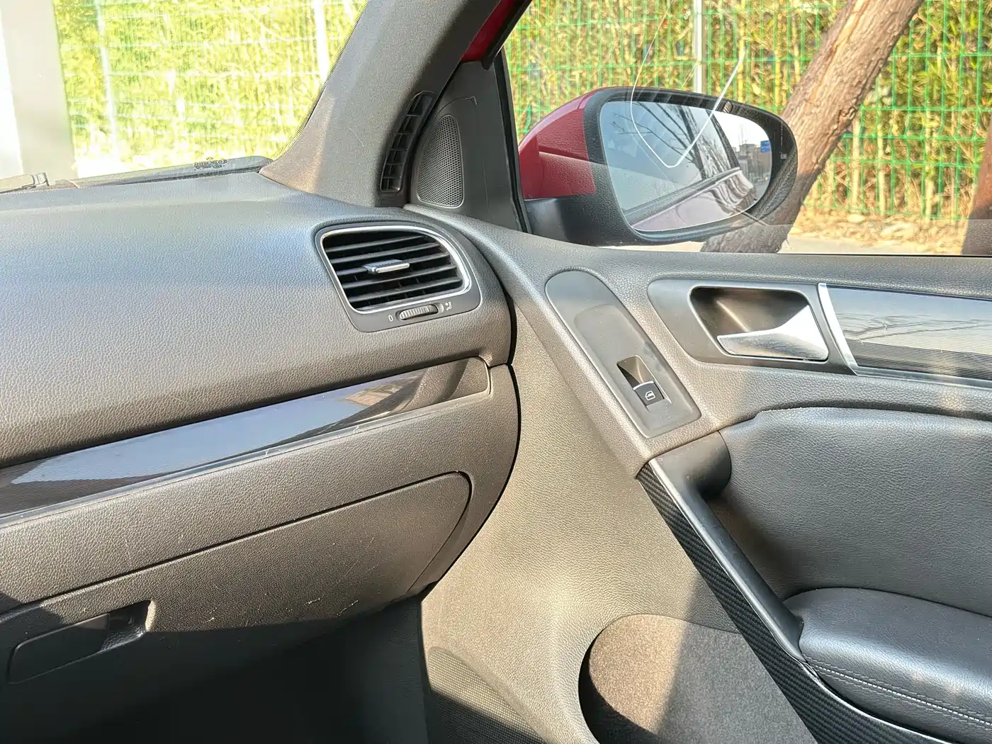 Volkswagen Golf GTI 2012 2.0TSI GTI фото 19