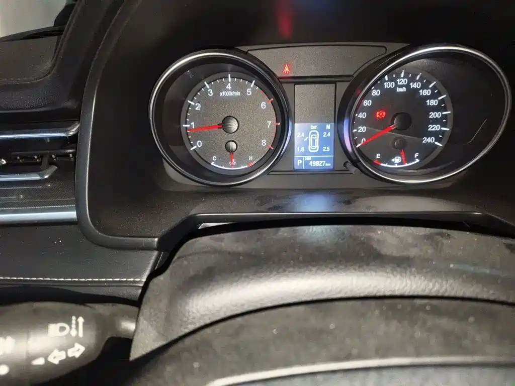 Haval M6 2023 PLUS 1.5T DCT Elite Smart Connect фото 5