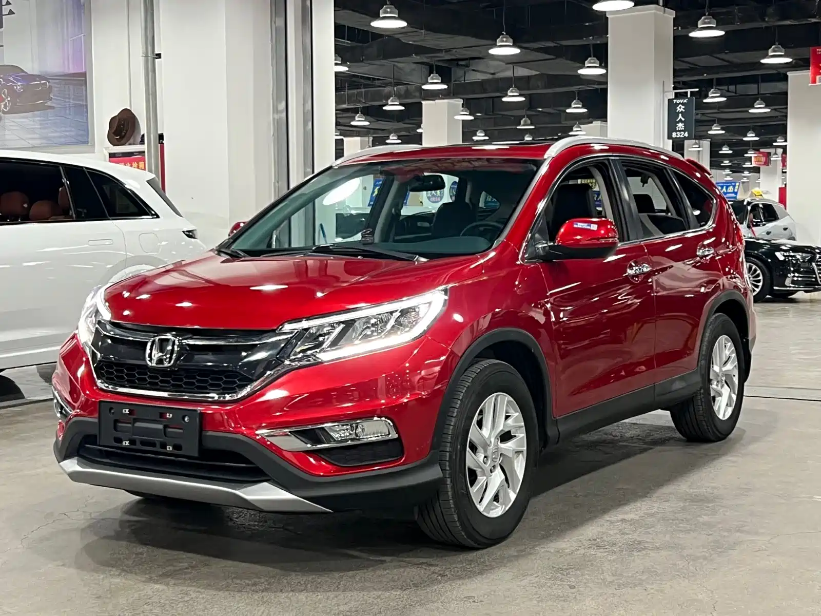 Photo 2 - Honda CR-V