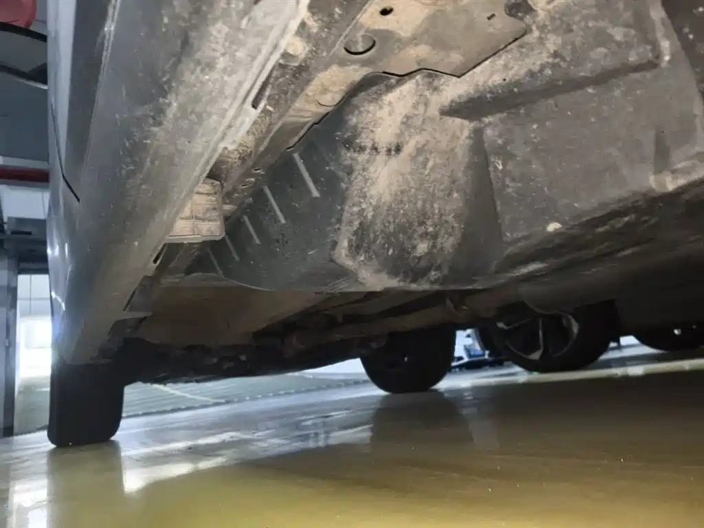 Haval M6 2023 PLUS 1.5T DCT Elite Smart Connect фото 18