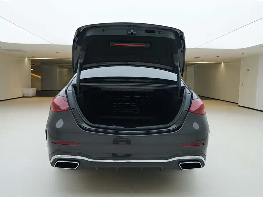 Mercedes-Benz C-Class 2023 Facelift C 260 L Sport Edition фото 6
