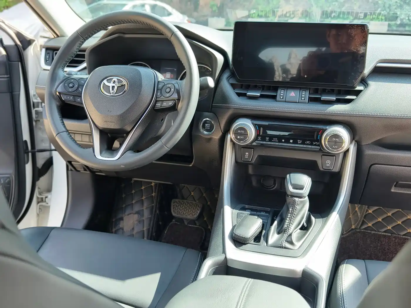 Toyota Wildlander 2024 2.0L CVT 2WD Urban Edition фото 20