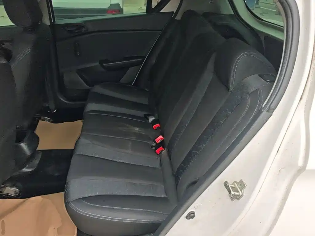 Baojun 310 2020 2020 1.2L Manual Value Edition
