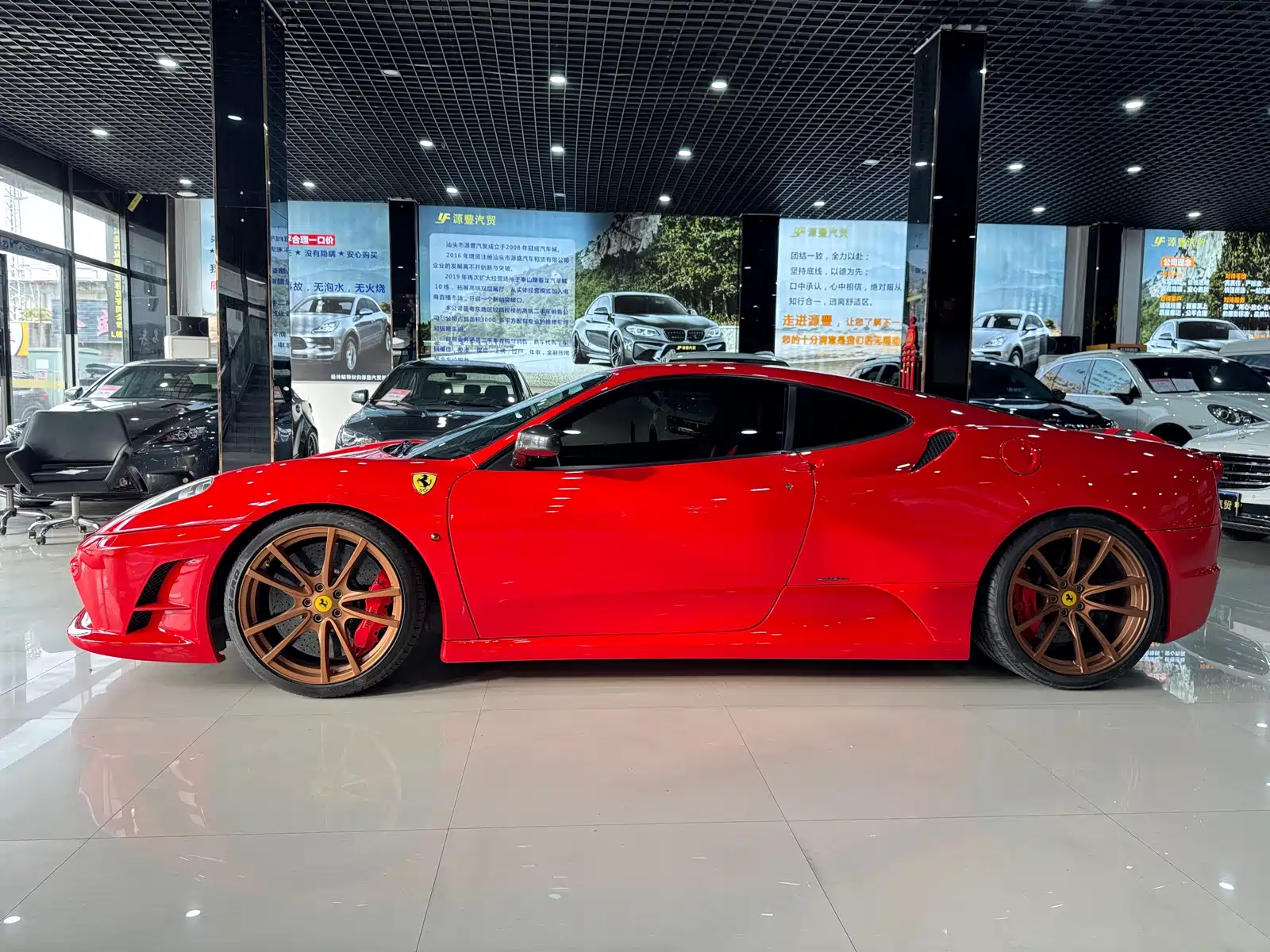 Фото 5 - Ferrari F430