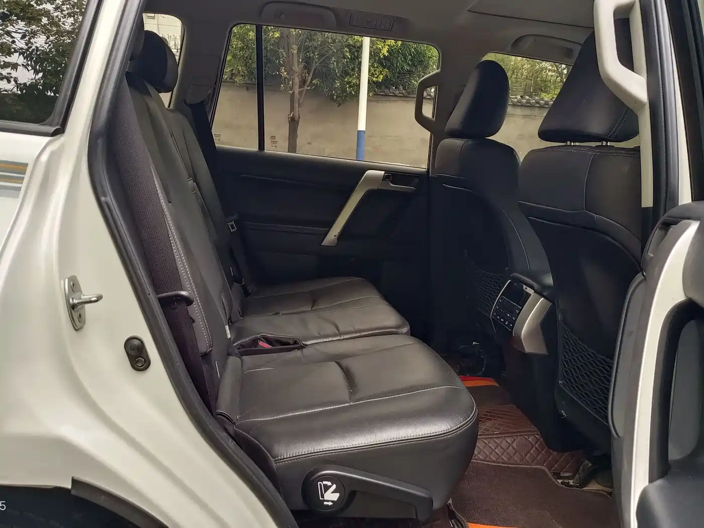 Toyota Prado 2019 3.5L Automatic TX-L Zunxiang Edition with Rear-mounted Spare Tire фото 11