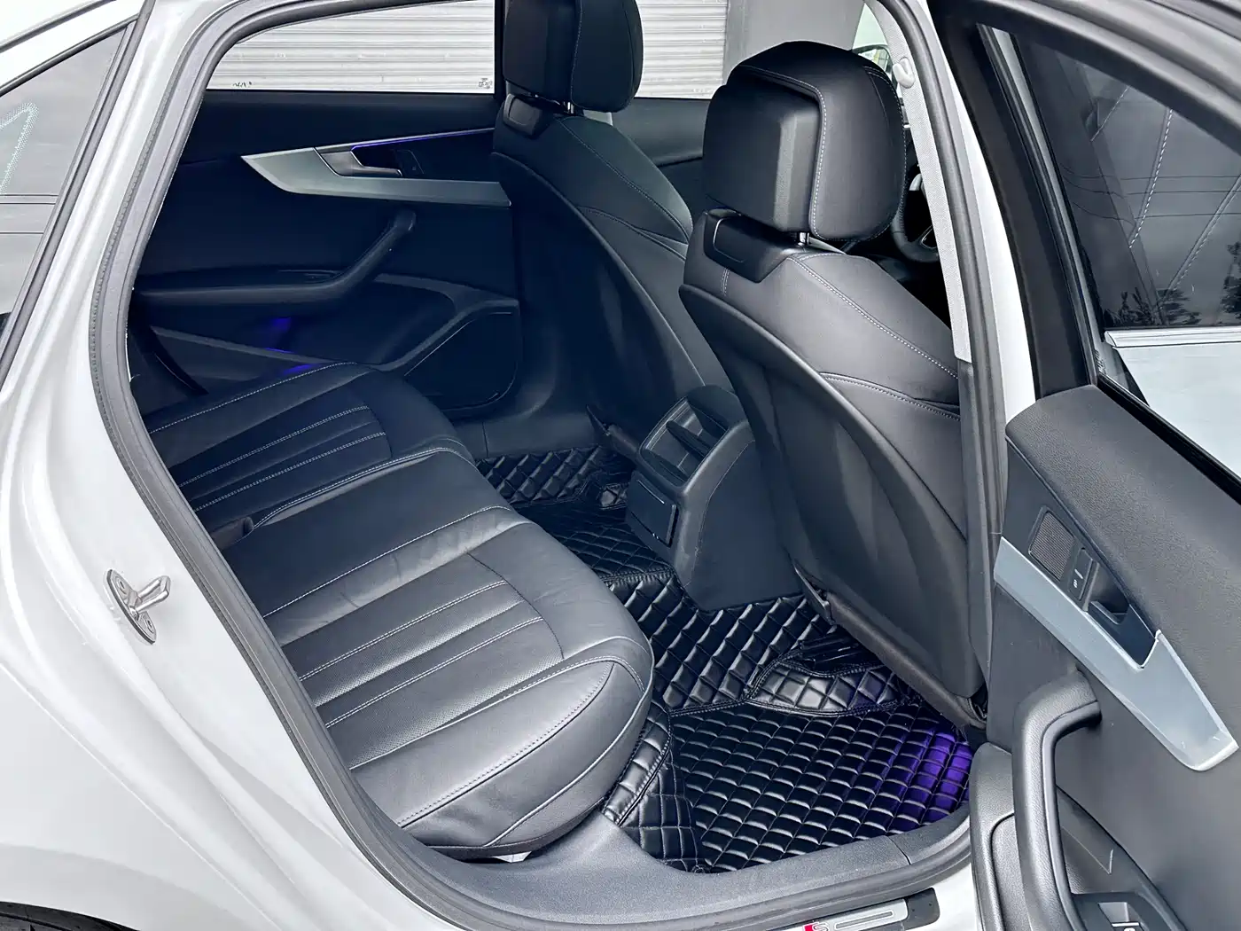 Audi A4L 2020 40 TFSI Fashion Dynamic Edition фото 13