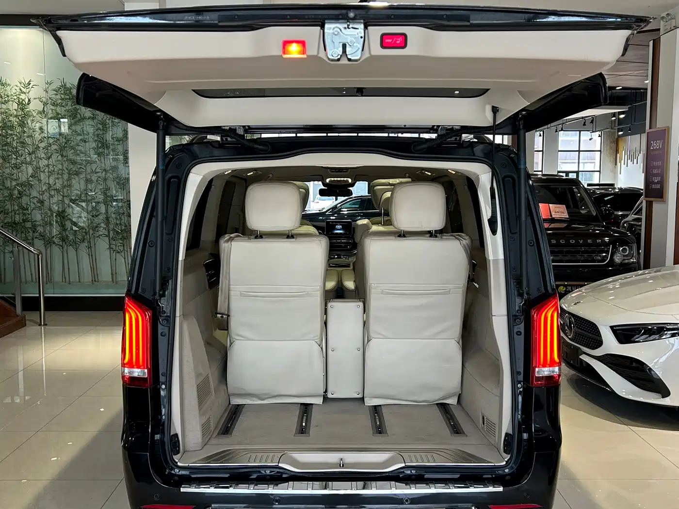 Mercedes-Benz V-Class 2017 2016 V 260 L Premium Long