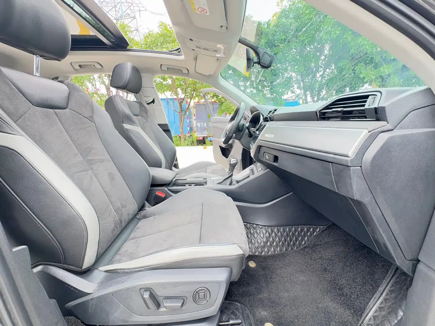 Audi Q3 2023 35 TFSI Fashion Dynamic (1.4T) фото 11