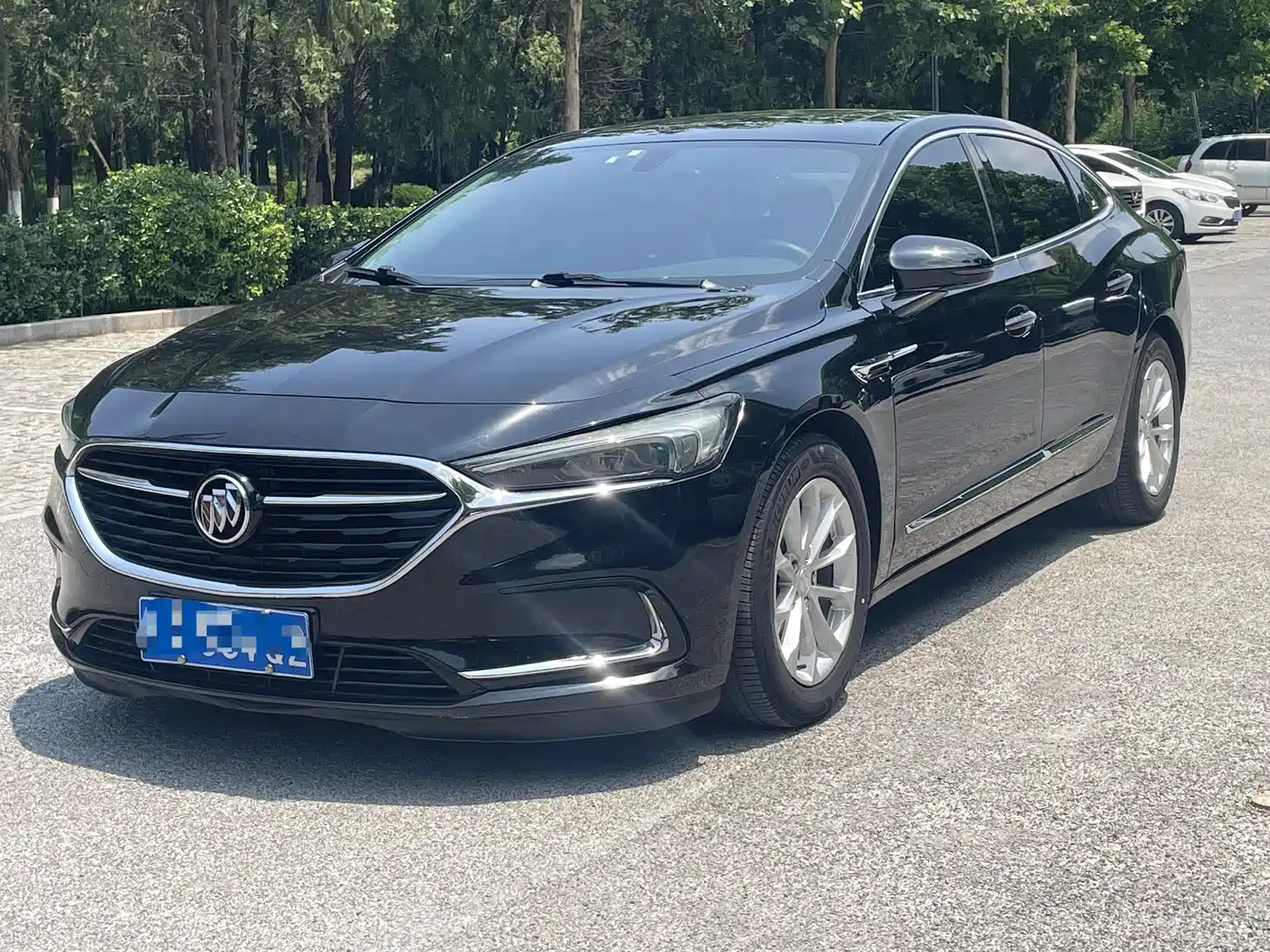 BUICK LACROSSE