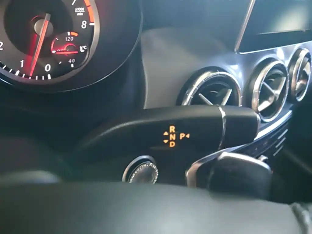 Mercedes-Benz CLA (Import) 2015 2014 CLA 260 4MATIC
