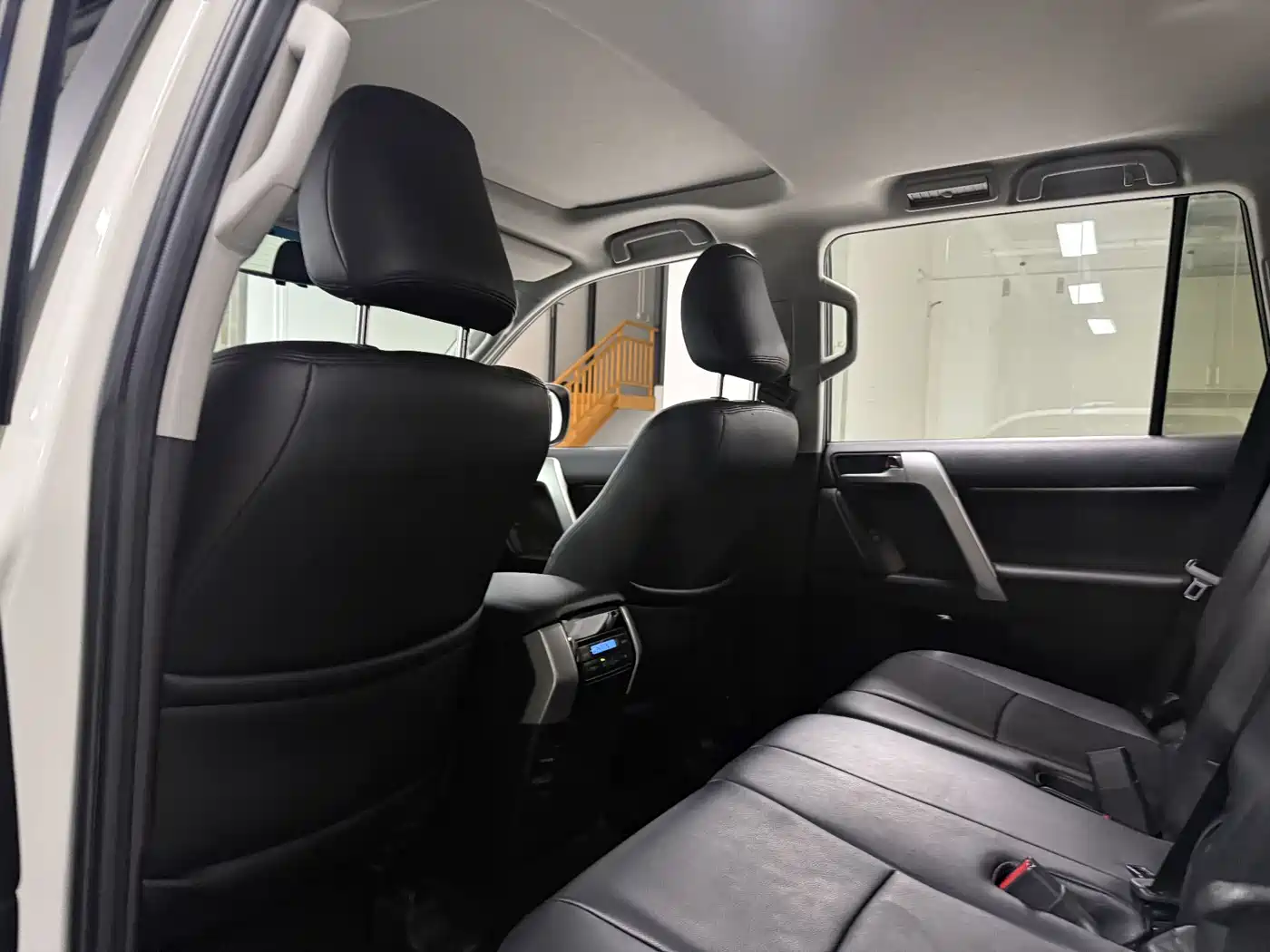 Toyota Prado 2018 3.5L Auto TX фото 12