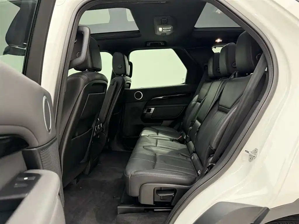 Land Rover Discovery 2020 3.0 SC V6 SE фото 17