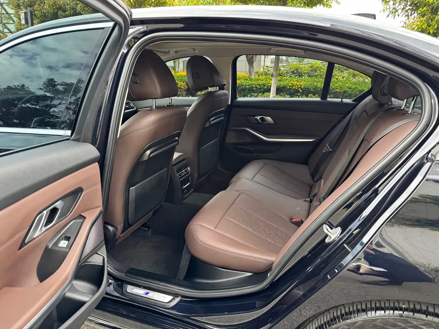 BMW 3 Series 2022 320Li M Sport Package фото 21