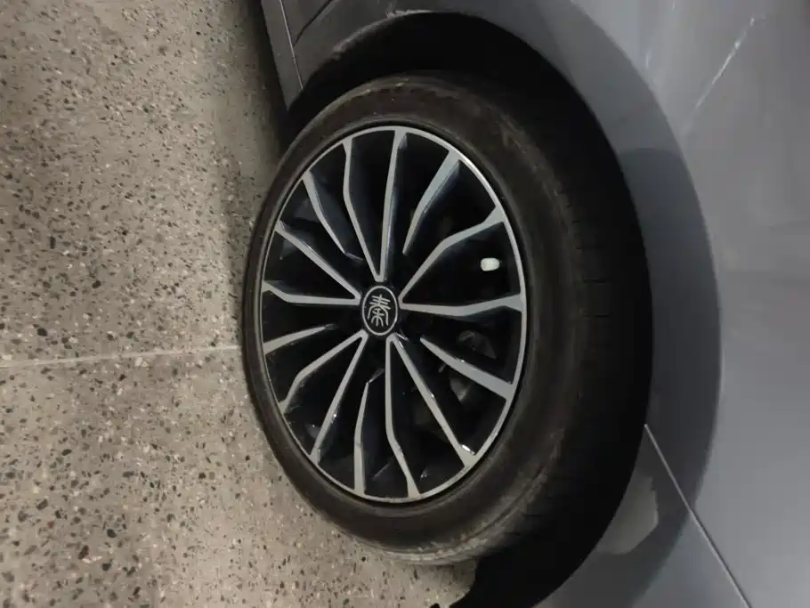 Photo 6 - BYD Qin PLUS