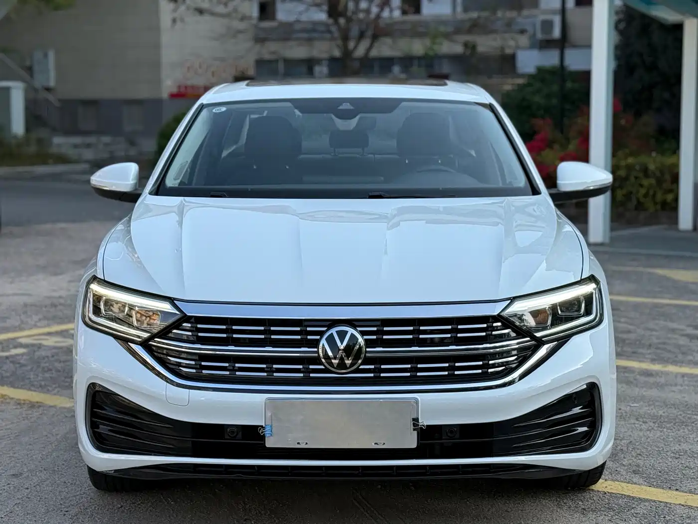 Volkswagen Sagitar 2023 Model Year 200TSI DSG Surpass Edition фото 2