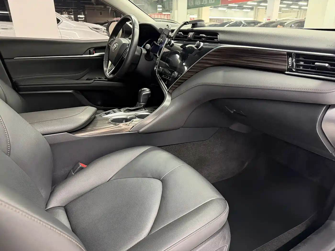Toyota Camry 2019 2.5G Luxury (China V) фото 6