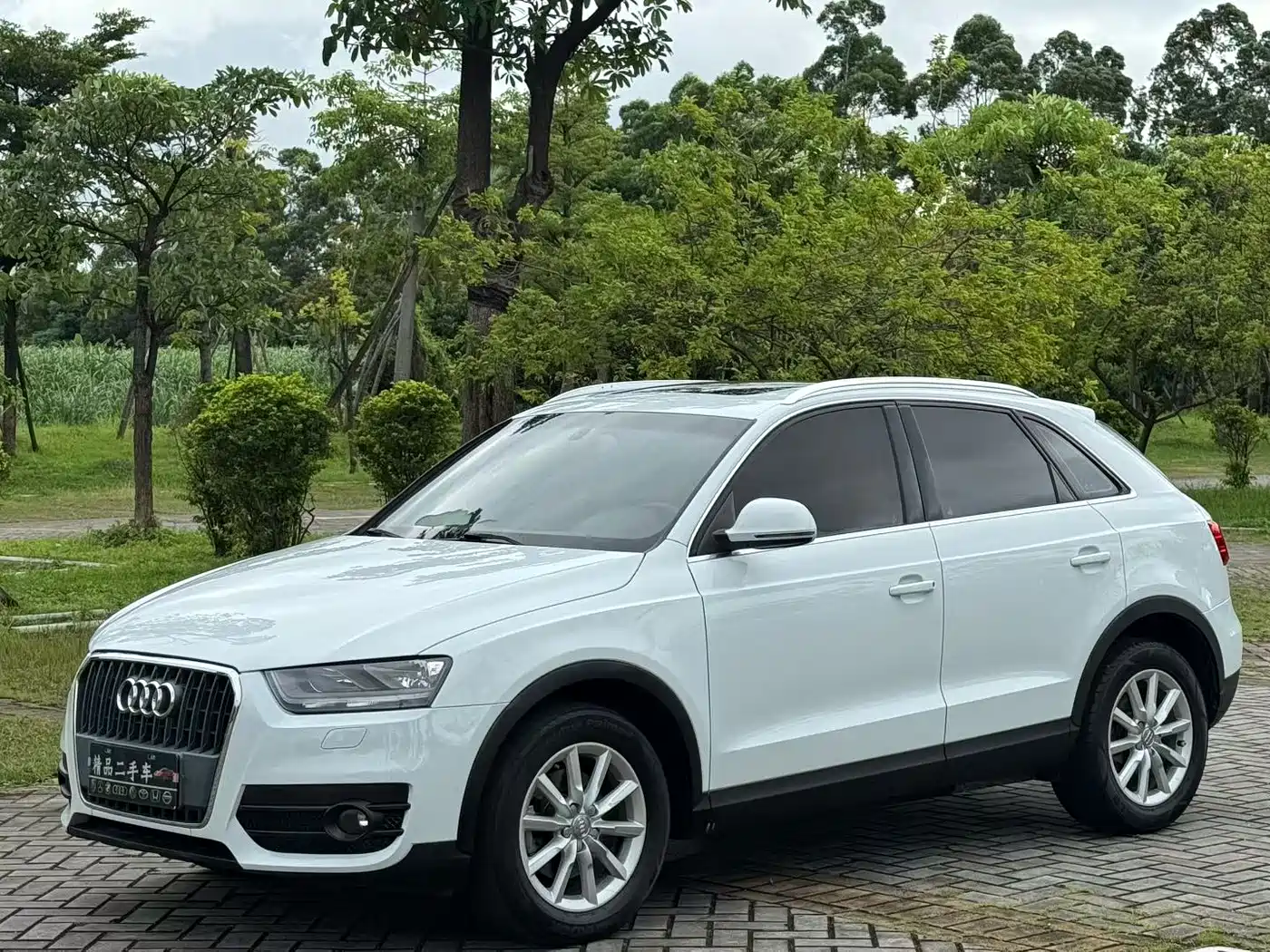 Фото 1 - Audi Q3
