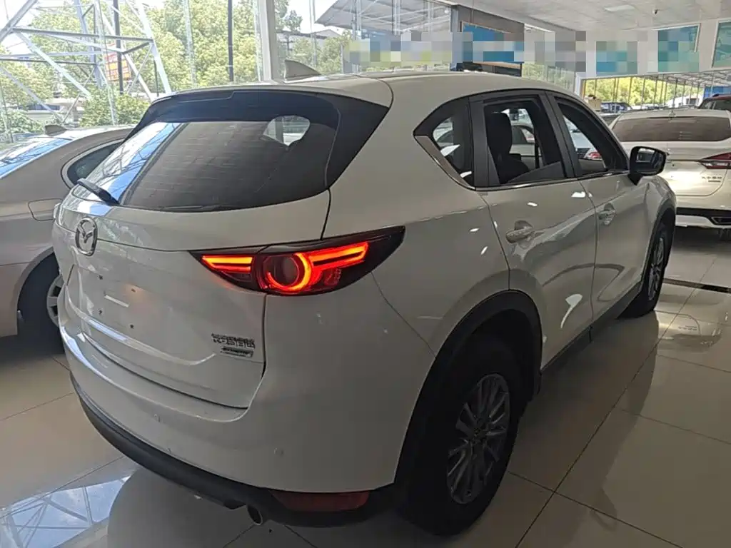 Photo 7 - Mazda CX-5