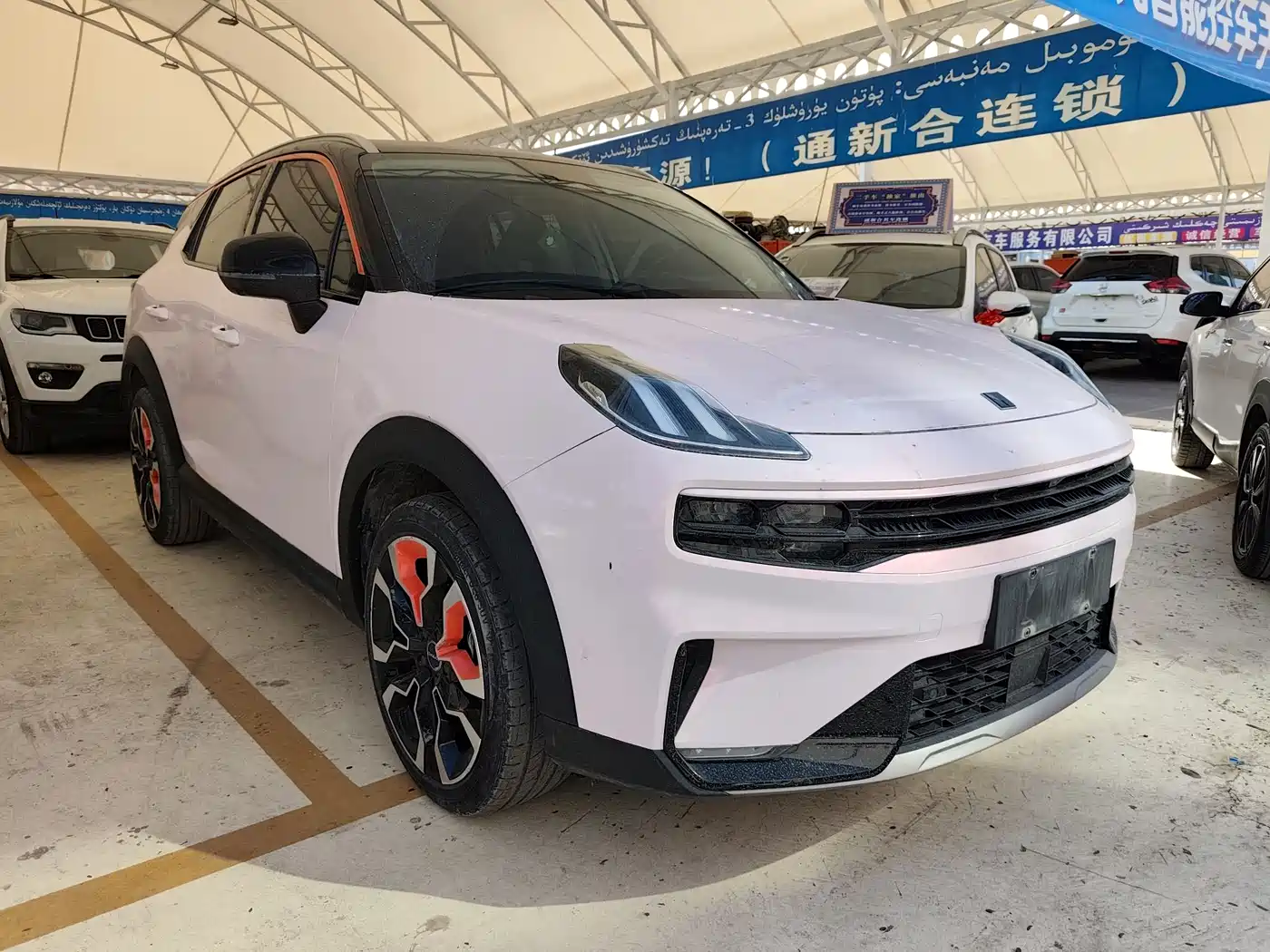 Lynk & Co 06 2020 1.5T Halo фото 3