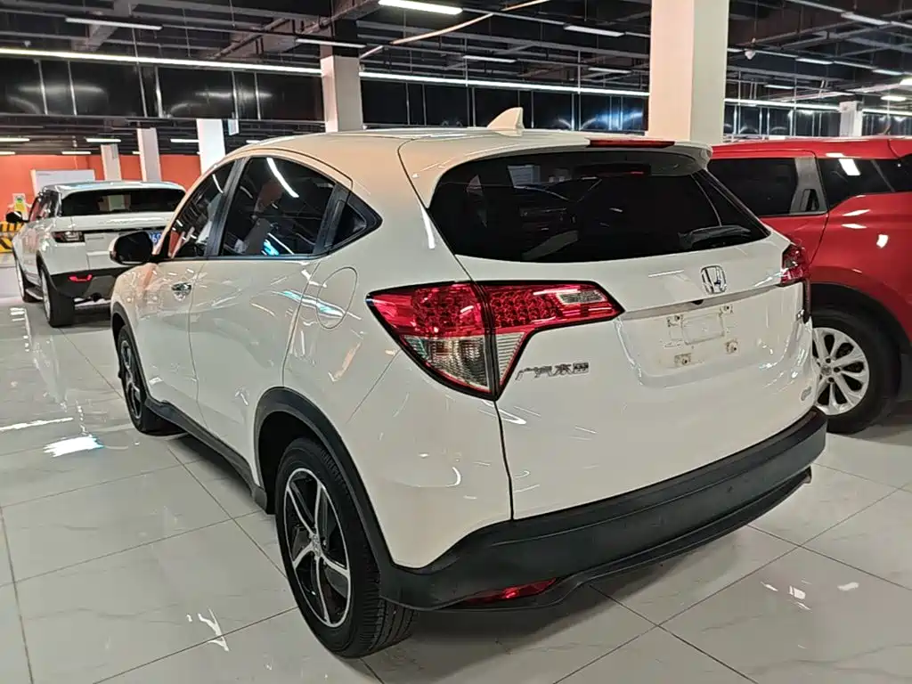 Honda Vezel 2022 2020 1.5L CVT Pioneer