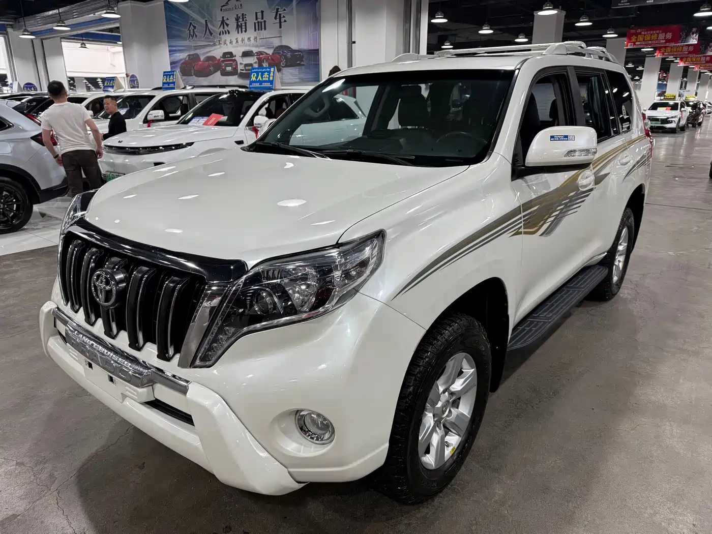 Toyota Prado 2016 2.7L Auto Standard Edition фото 2