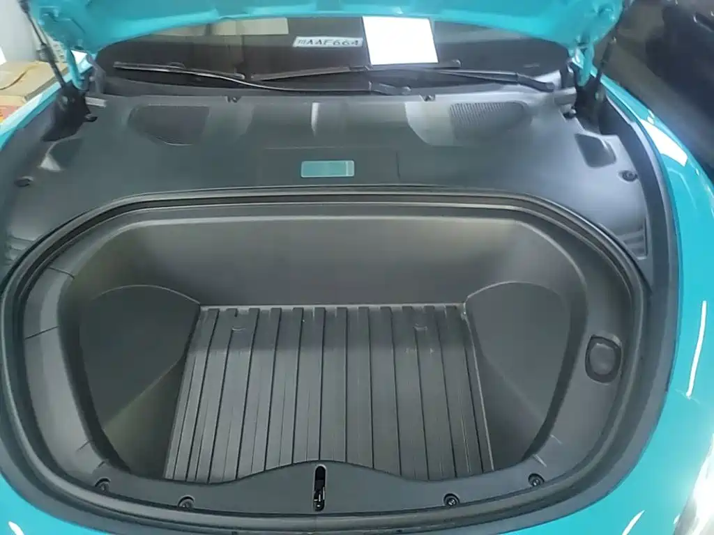 Фото 20 - Xiaomi SU7