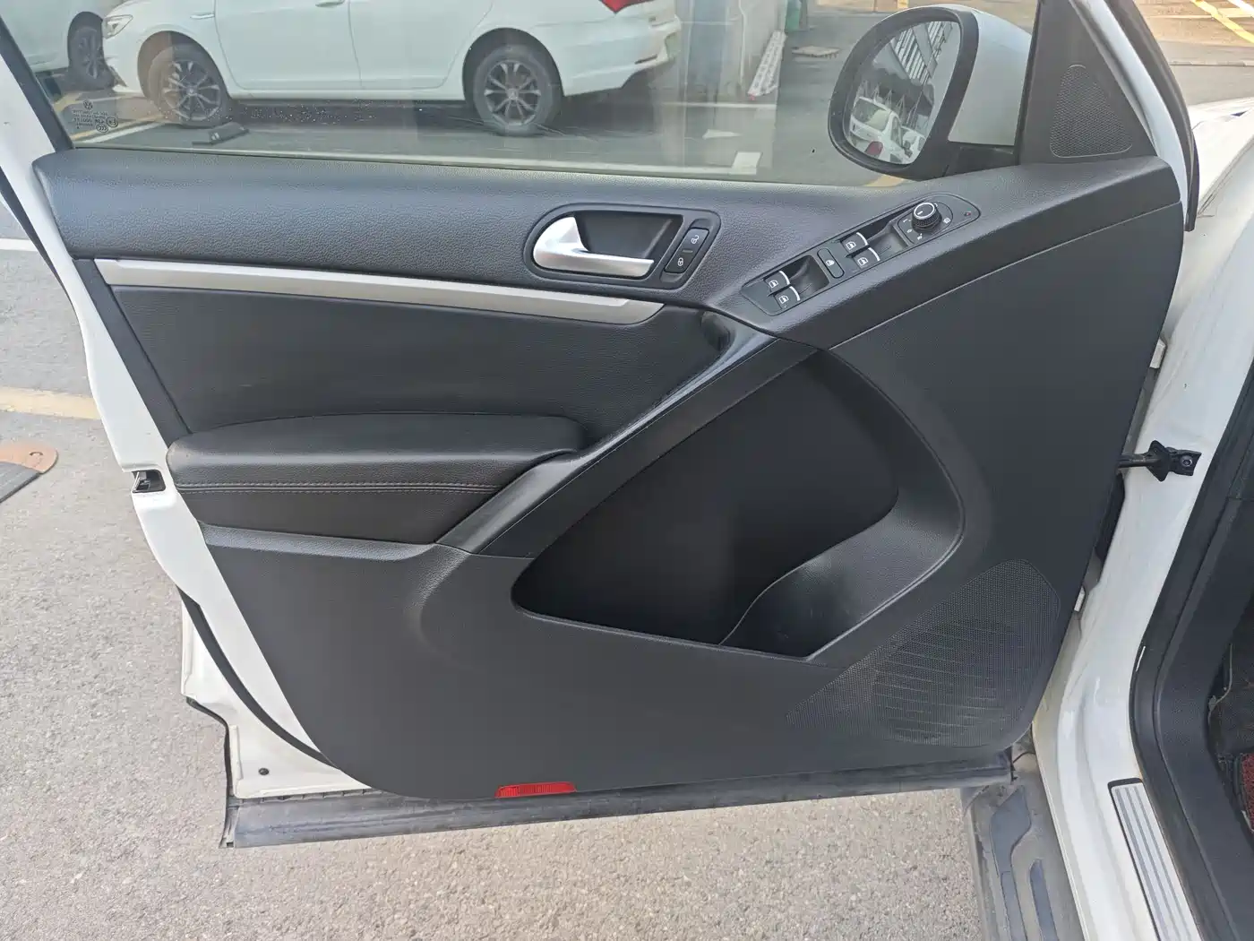 Volkswagen Tiguan 2015 1.8TSI Automatic 2WD Comfortline фото 13