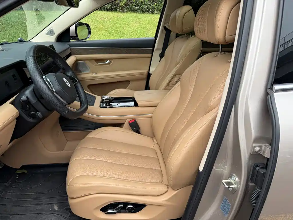 Aito M7 2022 2022 1.5T AWD Luxury Edition