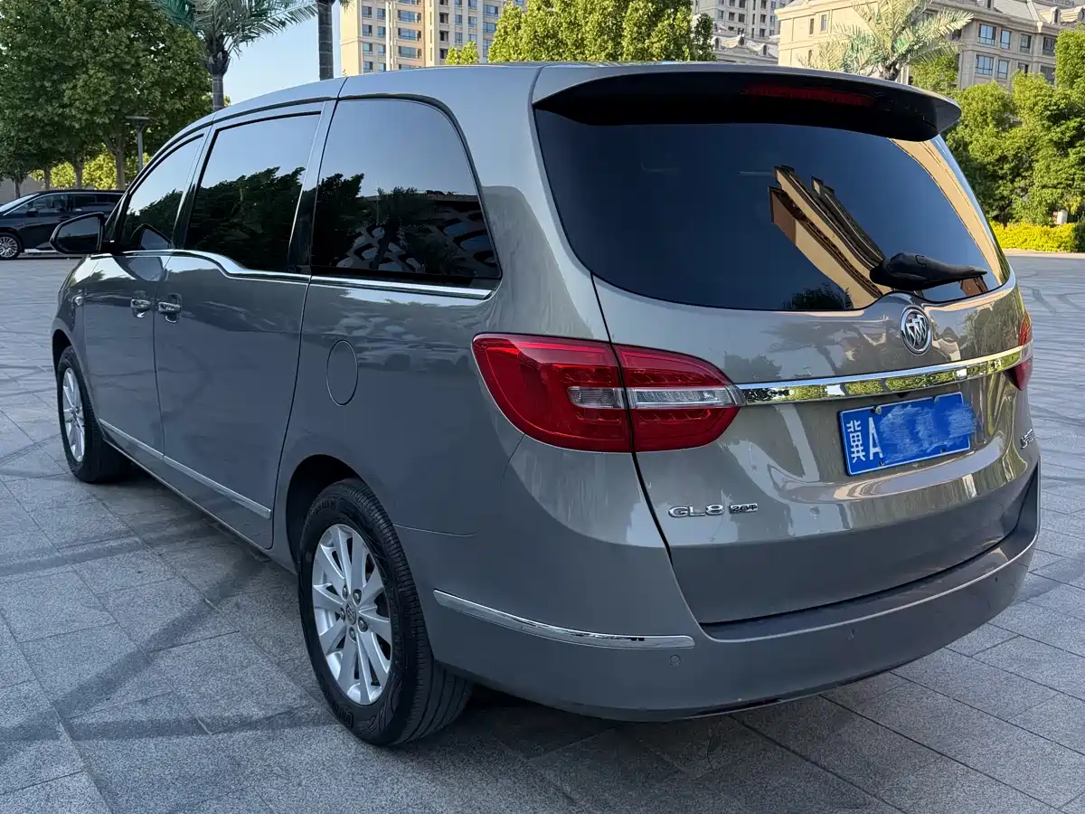 Buick GL8 2018 28T Luxury Model China VI фото 3