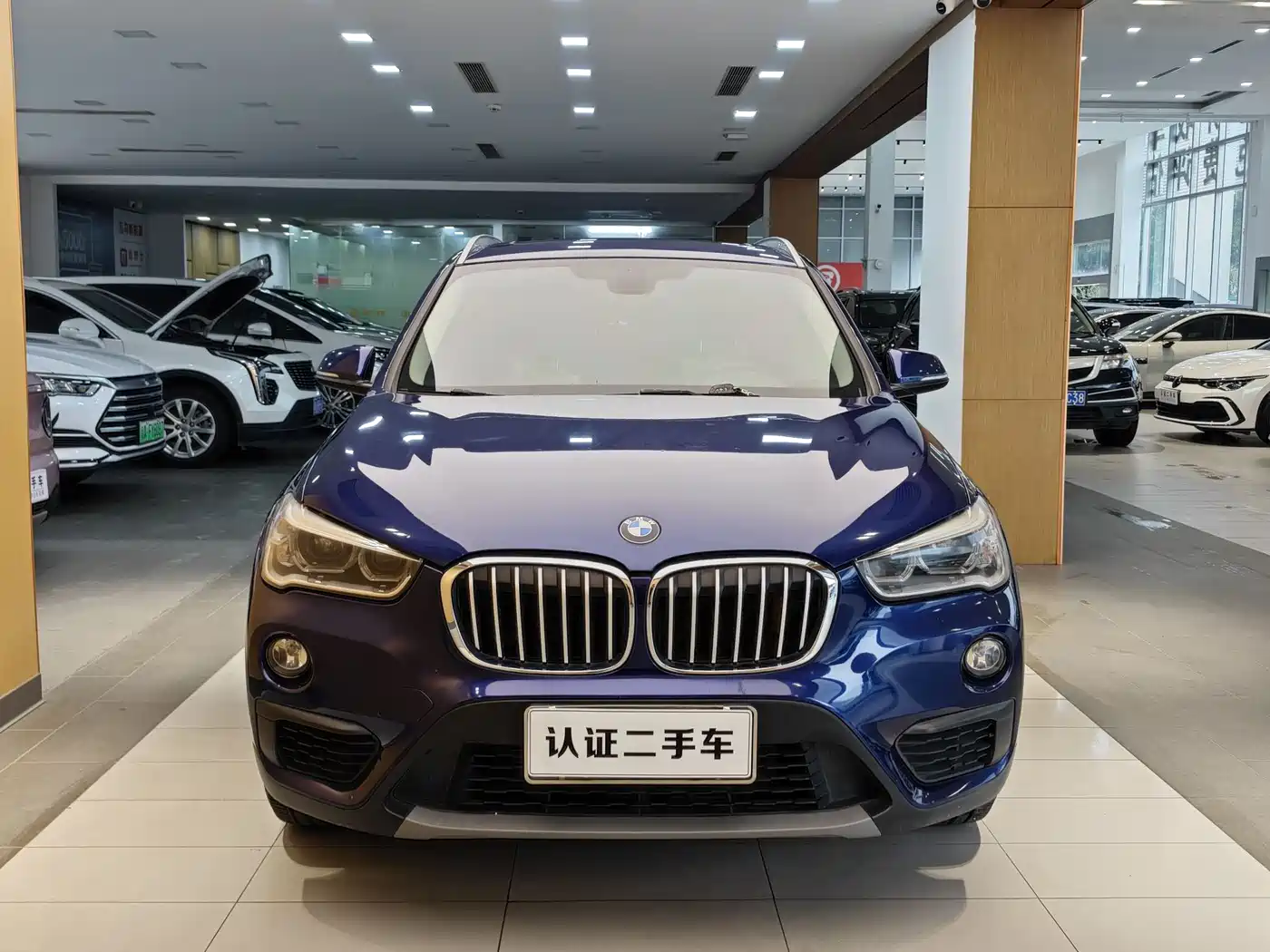 BMW X1 2019 sDrive20Li Leading Model фото 3
